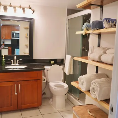 Ilikai Hotel Condo With Kitchen And Ocean View-3